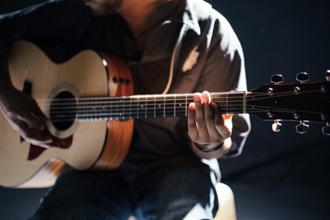 guitarist-music-guitar.jpg