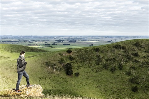 Mount-noorat-crater.jpg