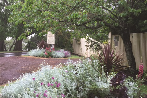botanic-gardens.jpg
